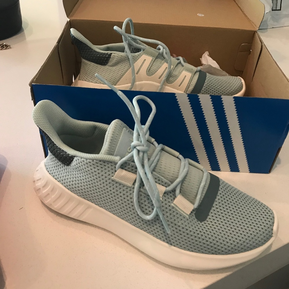 BRAND NEW Adidas sneakers, open to offers